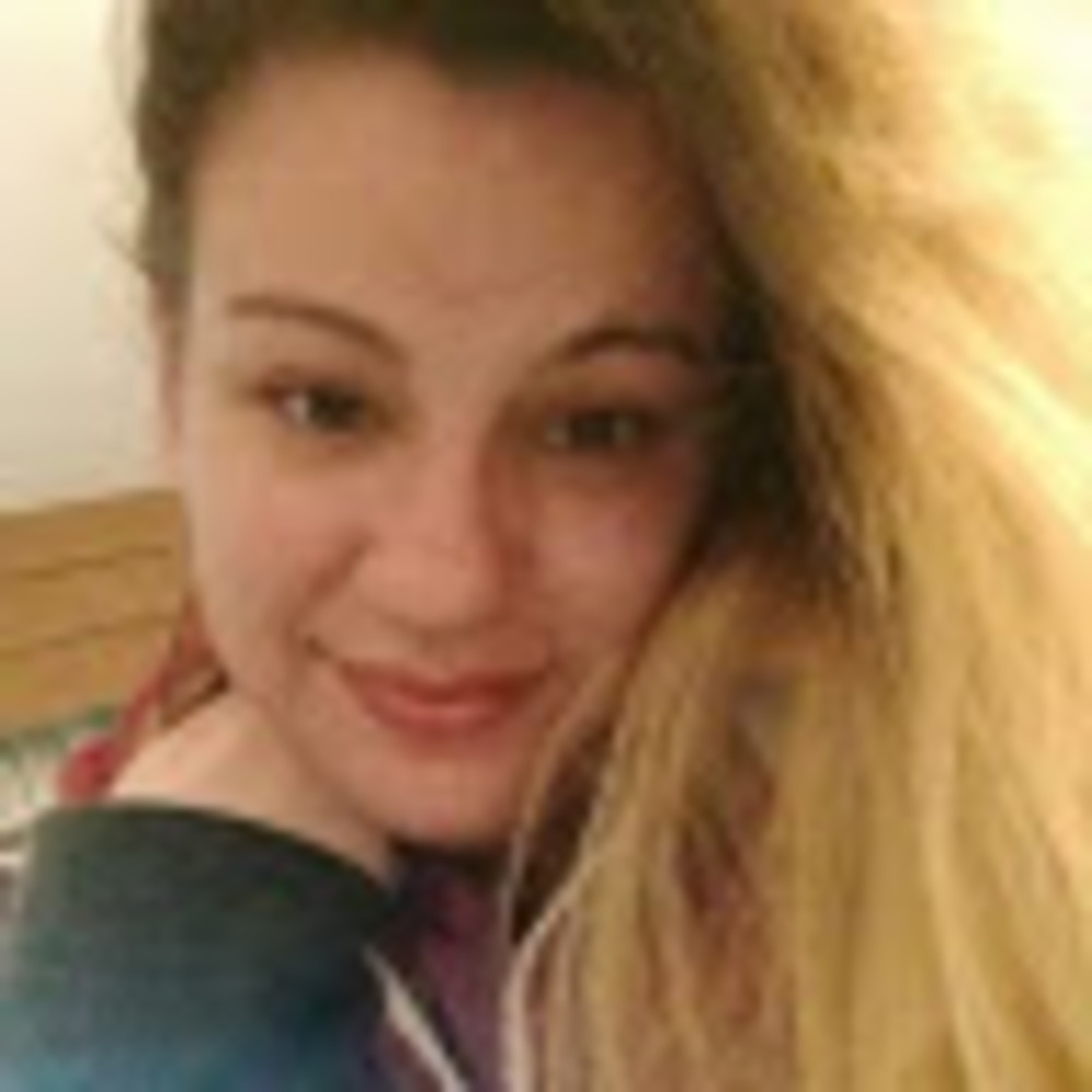 Meet your Posher, Rebekah